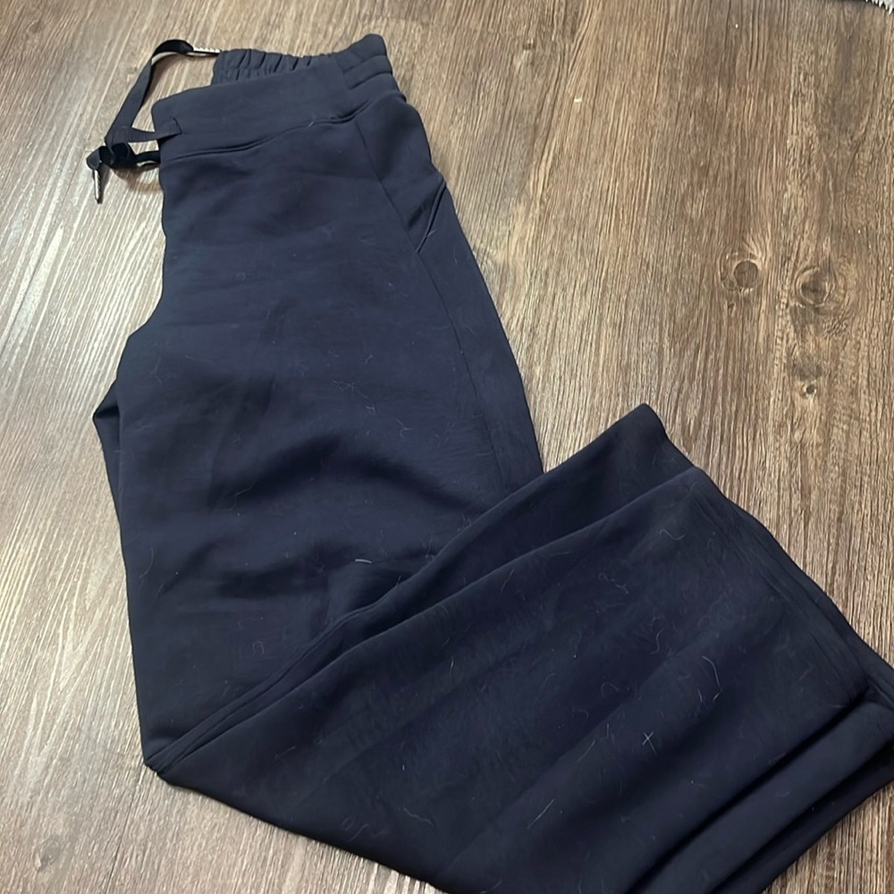 AirEssentials wide leg pants